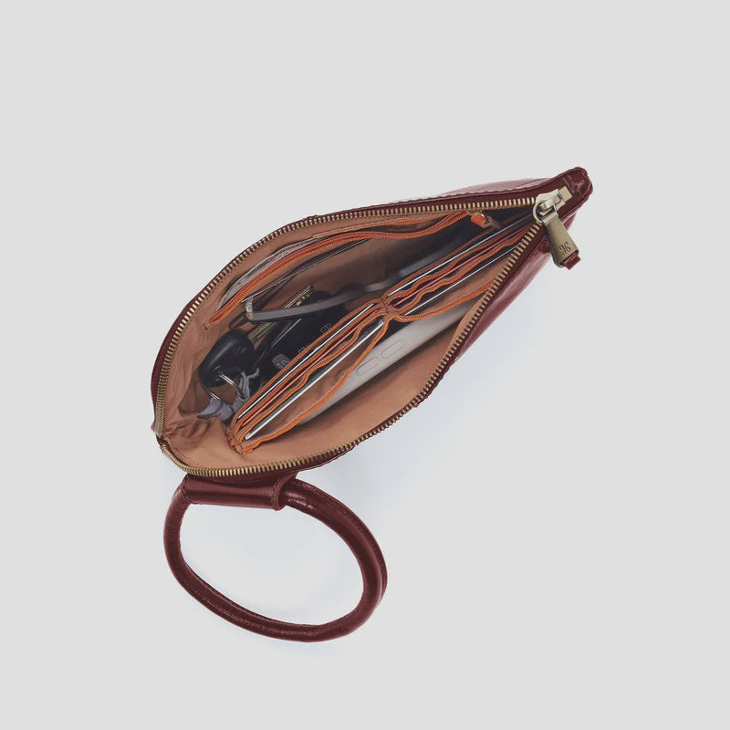 sable wristlet Saddleberry